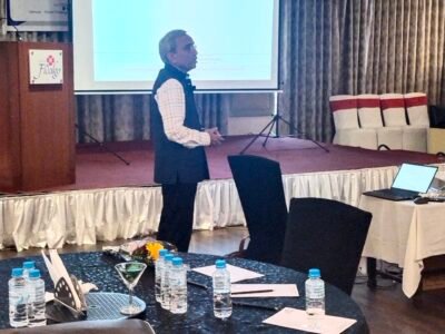 filter: 0; fileterIntensity: 0.0; filterMask: 0; module: photo; 
hw-remosaic: false; 
touch: (-1.0, -1.0); 
modeInfo: HDR ; 
sceneMode: 2; 
cct_value: 2765; 
AI_Scene: (-1, -1); 
aec_lux: 266.57068; 
aec_lux_index: 0; 
hist255: 0.0; 
hist252~255: 0.0; 
hist0~15: 0.0; 
albedo:  ; 
confidence:  ; 
motionLevel: -1; 
weatherinfo: null; 
temperature: 31;